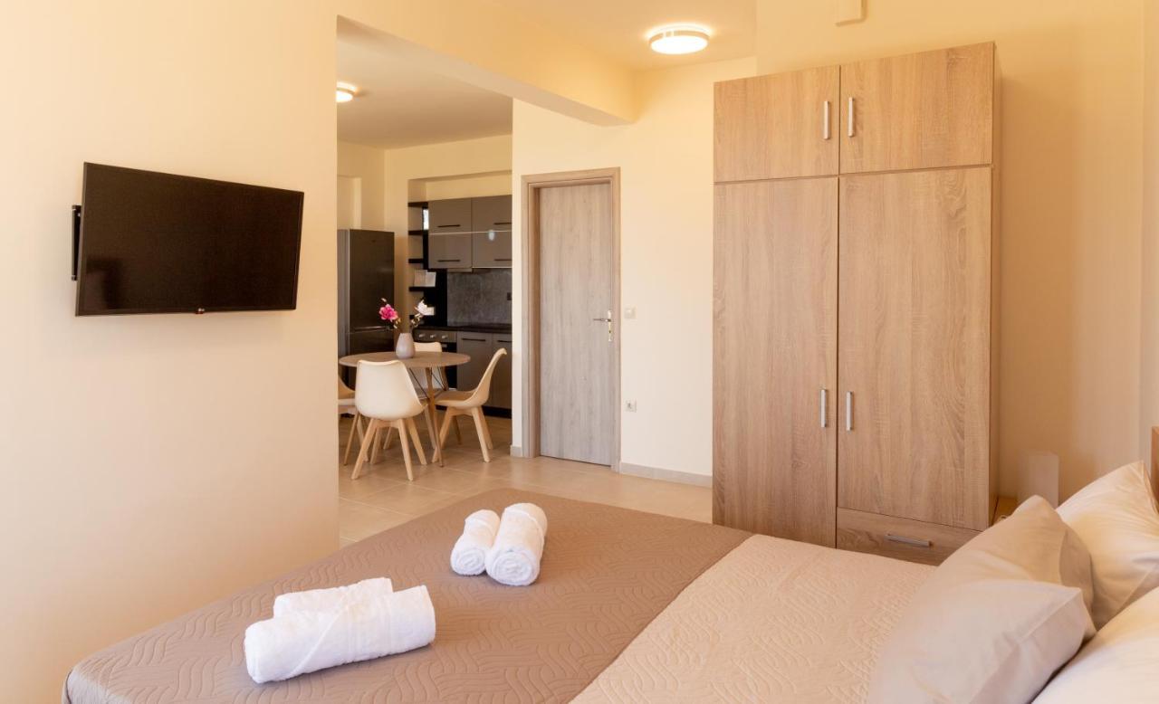 אלאפוניסי Cretan Fleur Apartments מראה חיצוני תמונה