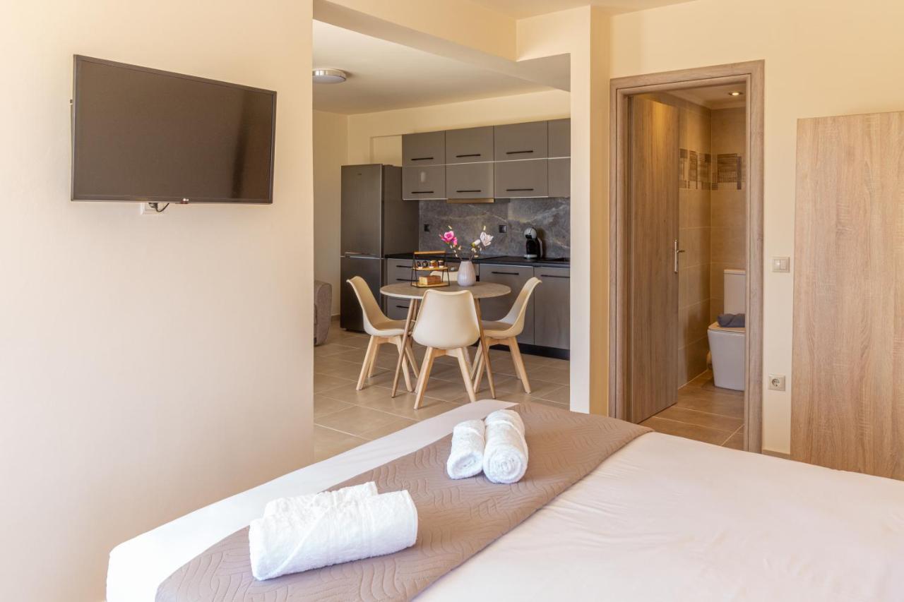 אלאפוניסי Cretan Fleur Apartments מראה חיצוני תמונה